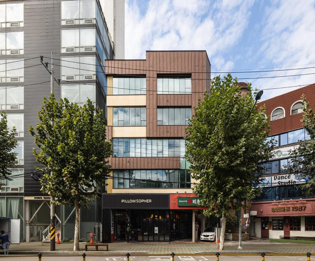 Pillowsopher Hongdae Seoul Exterior foto