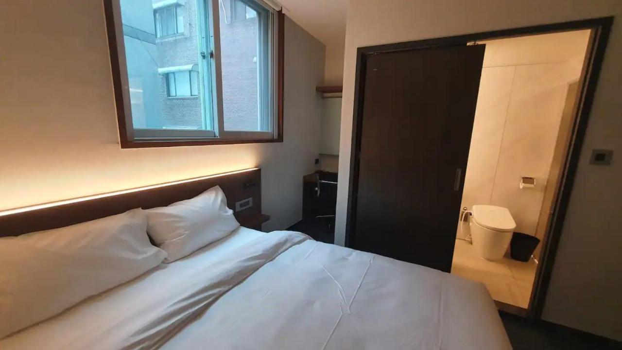 Pillowsopher Hongdae Seoul Exterior foto